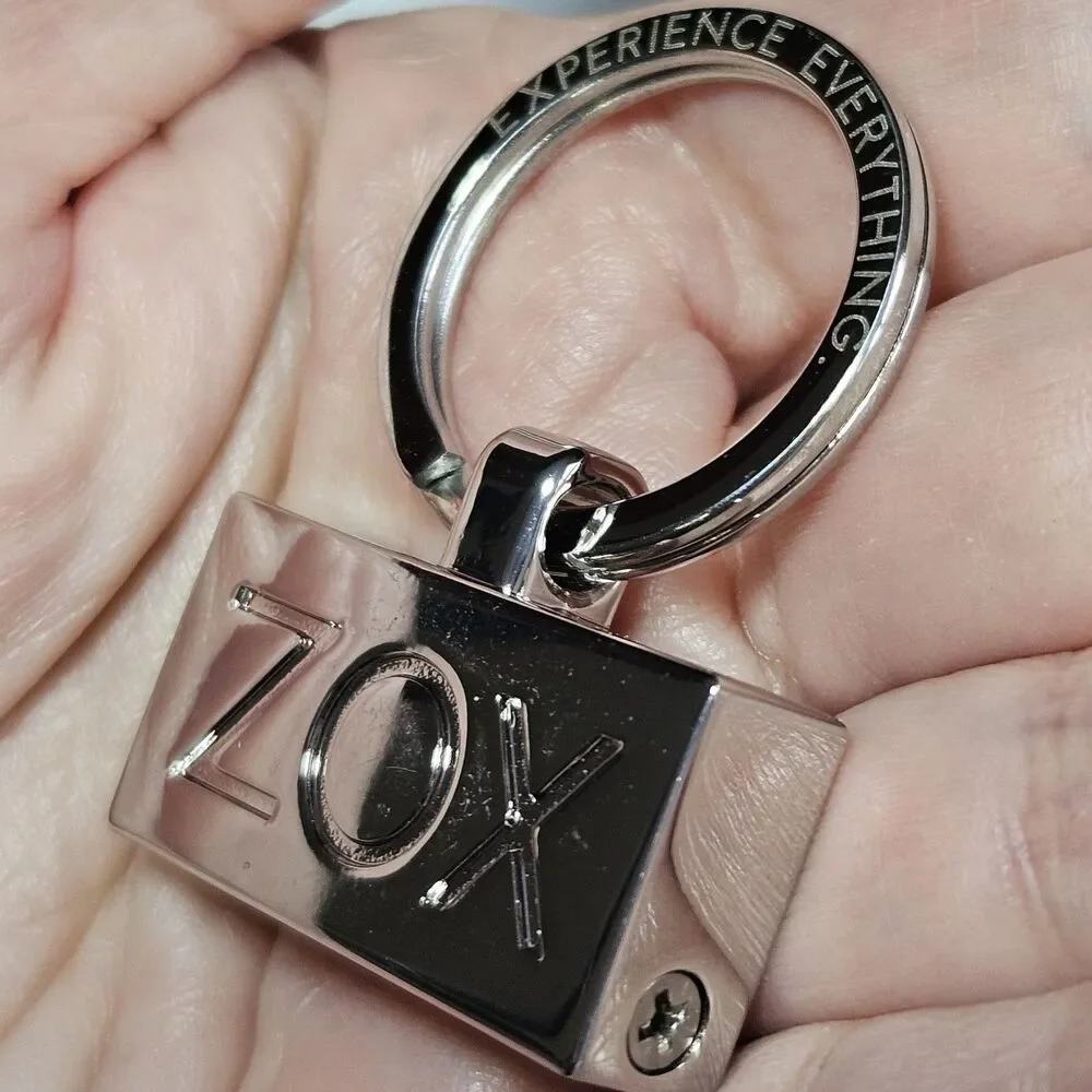 ZOX 'Experience Everything' Single Keychain Chrome metal VOX